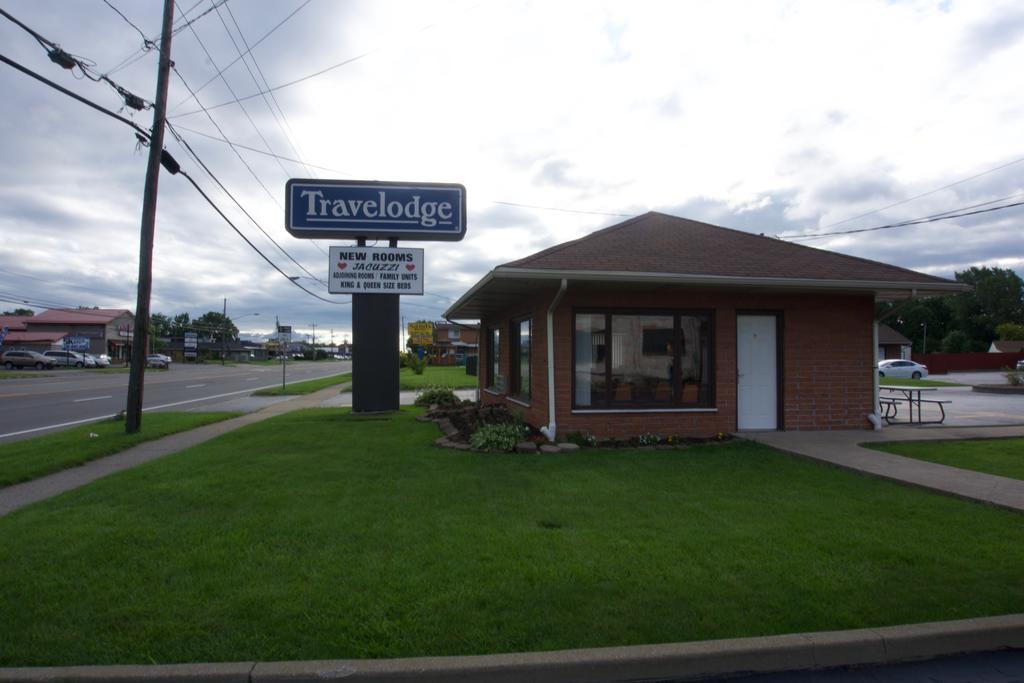 Travelodge By Wyndham Niagara Falls - New York Exterior photo